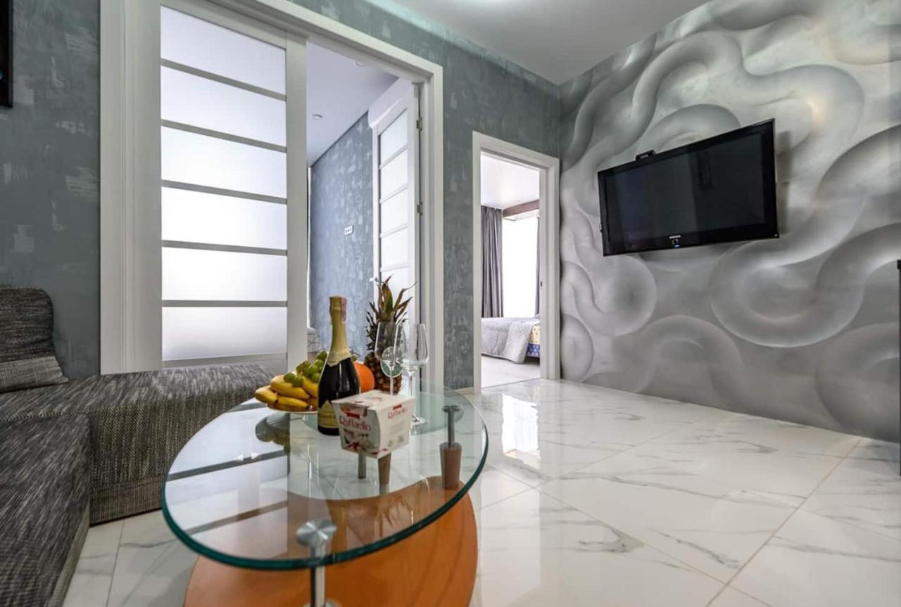Бесті Апартаменти, 2 Спальні, Вид Моря 0523 Odesa Exterior foto